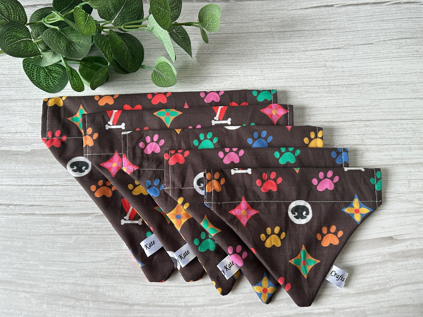 Cotton Pet Bandana with collar attachment - Louis "Paw"ton (Rainbow)