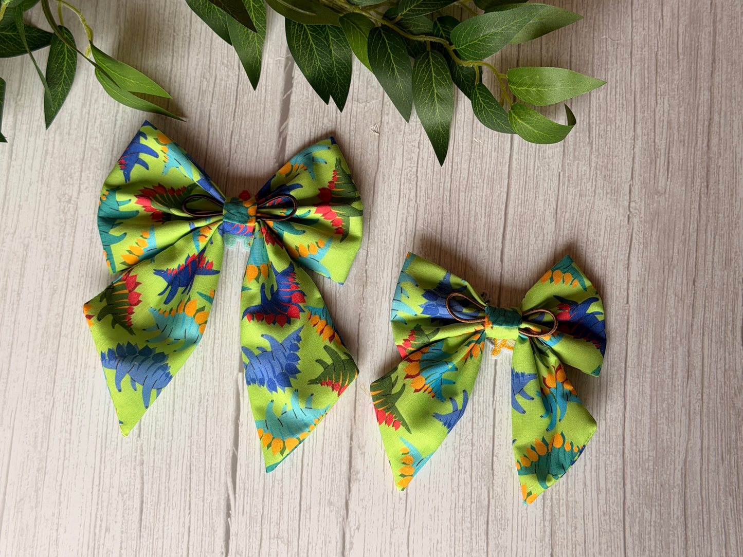 Pet Sailor Bows - Dino Time