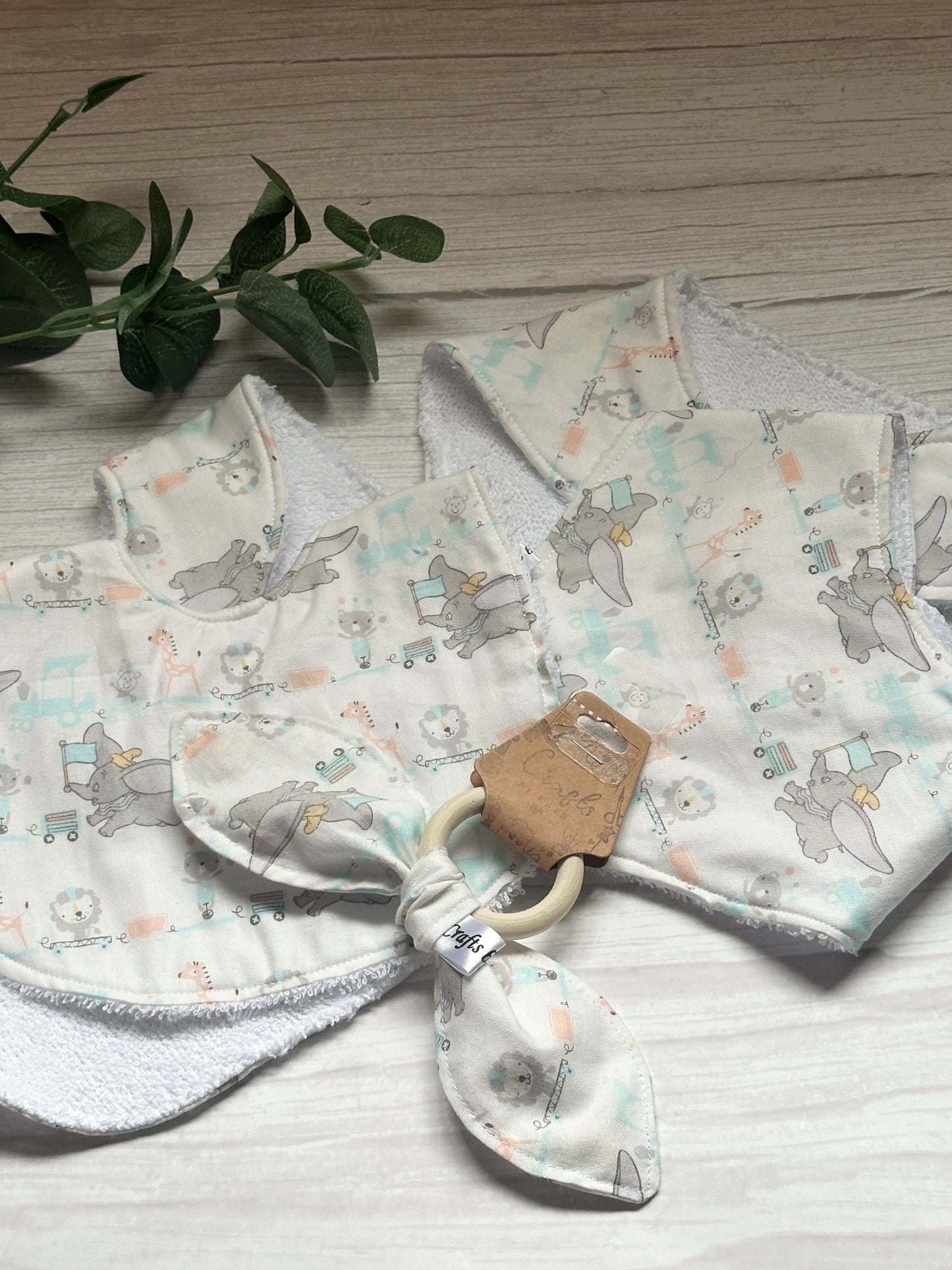 Cotton & Terry Towelling Baby Sets - Dumbo at the Circus