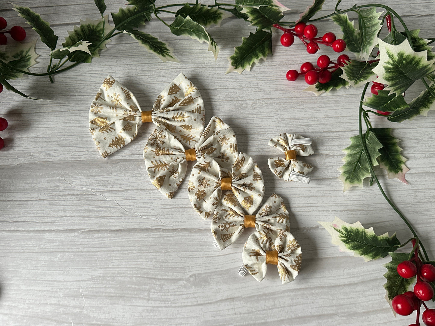 Cotton Pet Bow with collar attachment - Gold Christmas