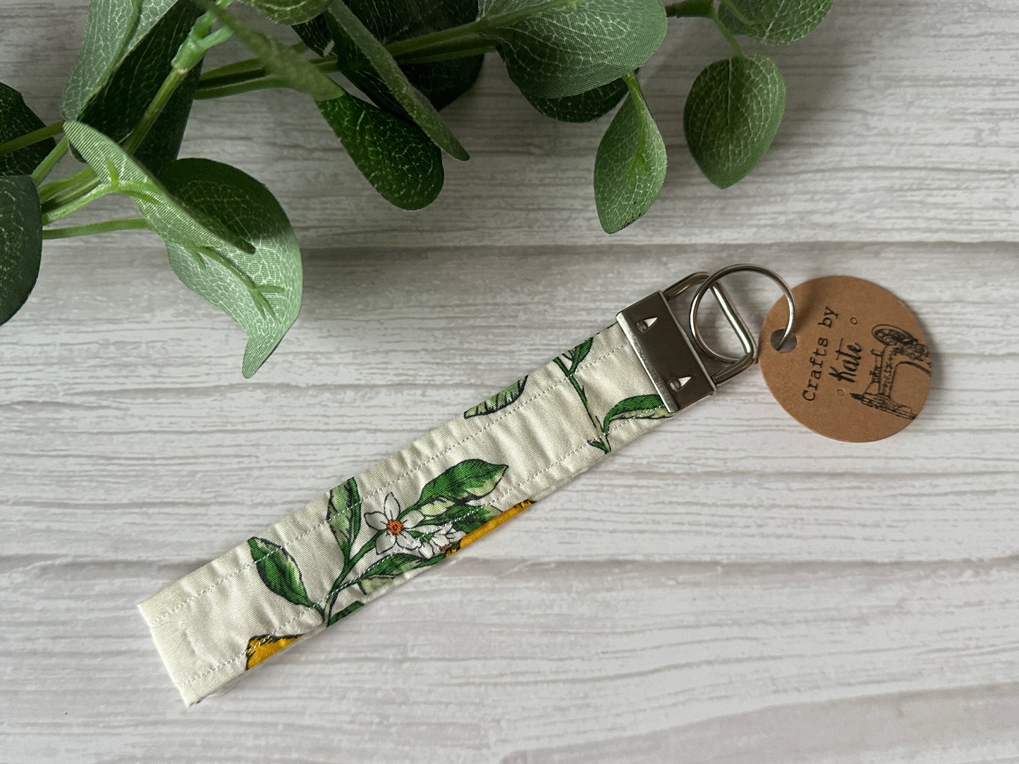 Cotton Wristlet with Metal Fob Keychain - Lemon Print