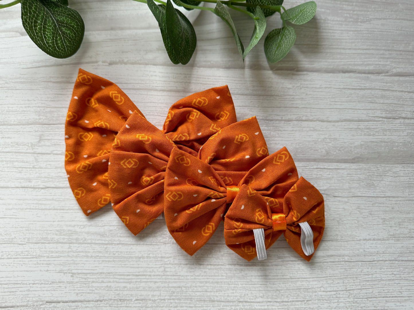 Cotton Pet Bow with collar attachment - Orange Aztec