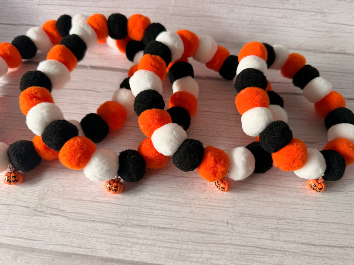 PomPom Pet Collar - Trick or Treat