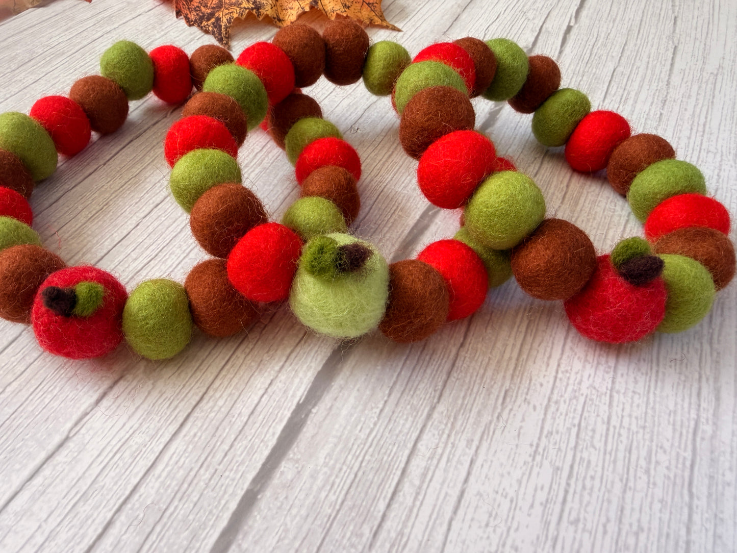 PomPom Pet Collar - Apple Harvest