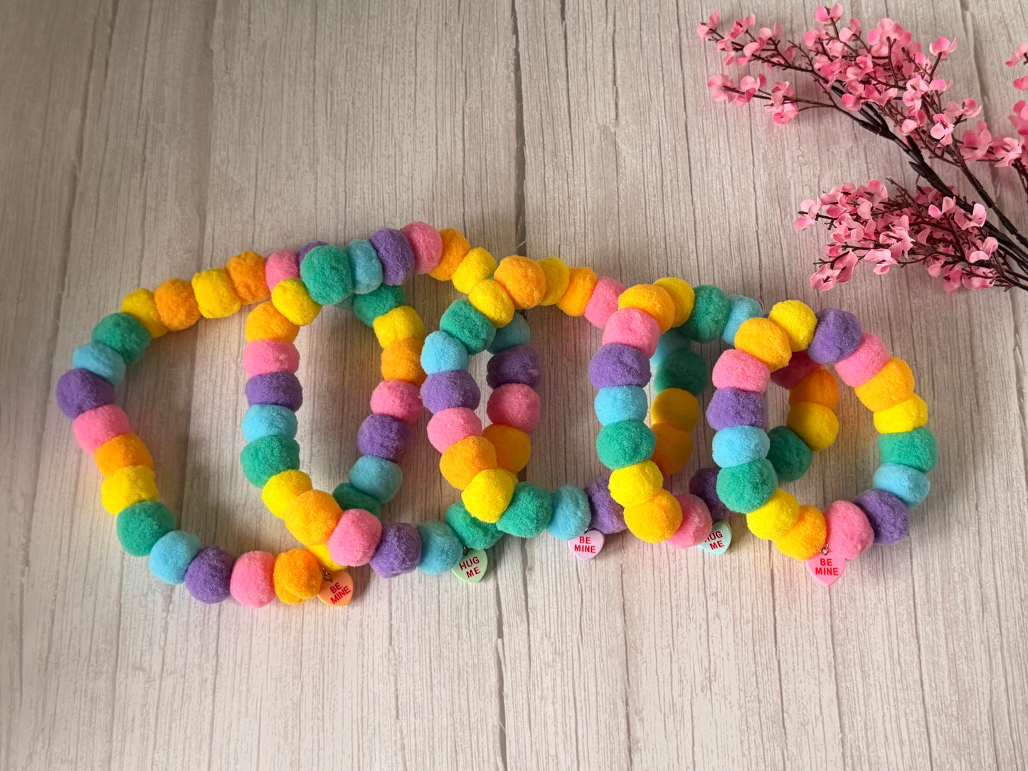 PomPom Pet Collar - Love hearts