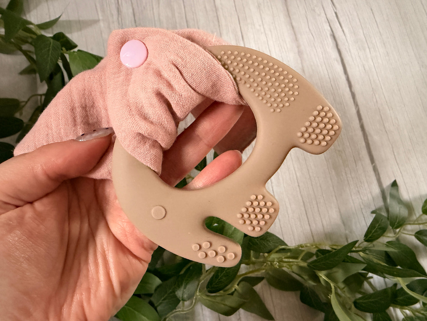 Silicone Elephant Teether & Muslin Cloth