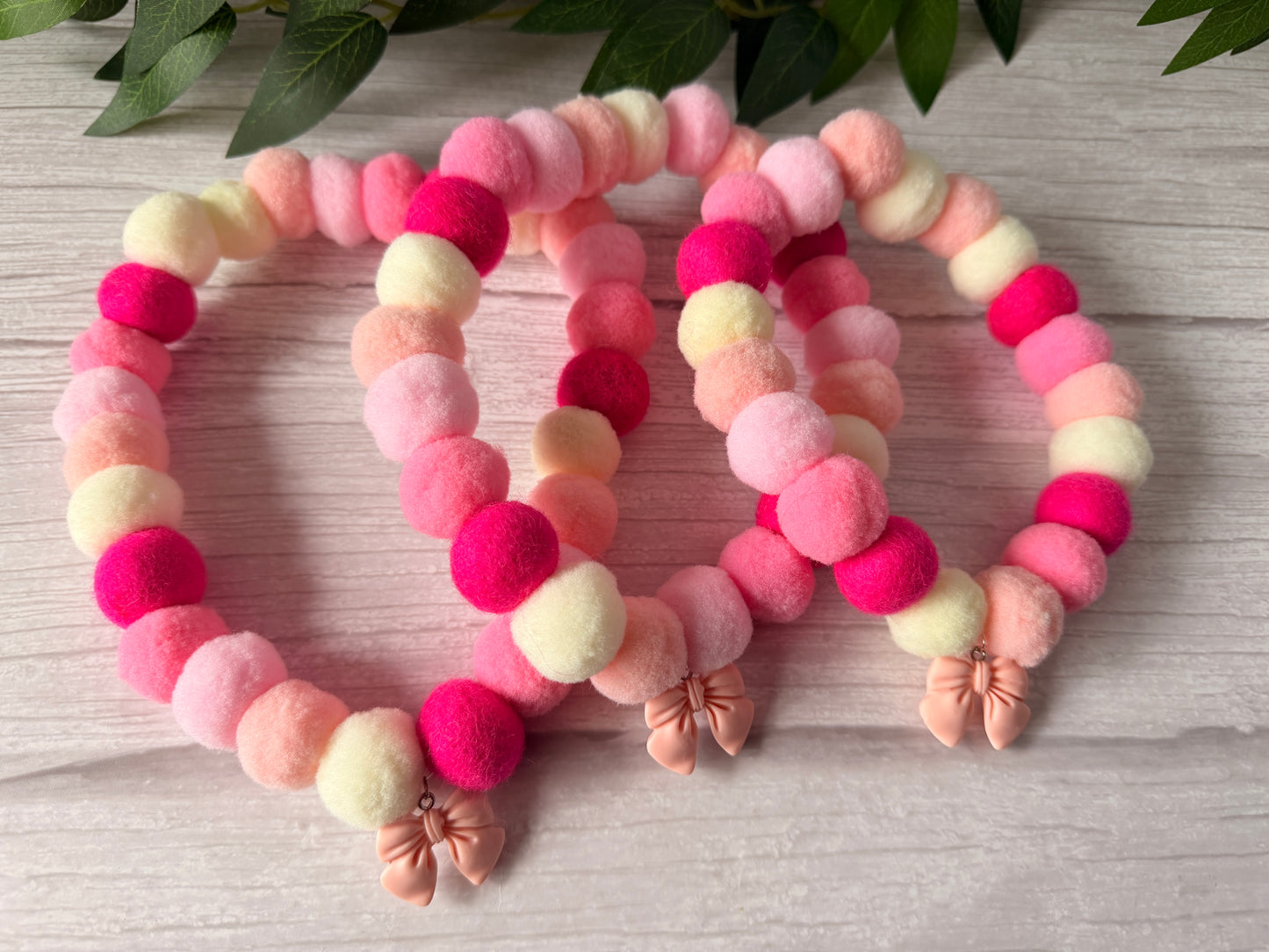 PomPom Pet Collar - Pink Bows