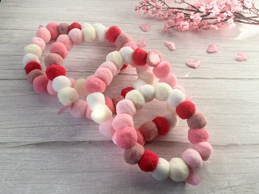 PomPom Pet Collar - Valentine’s