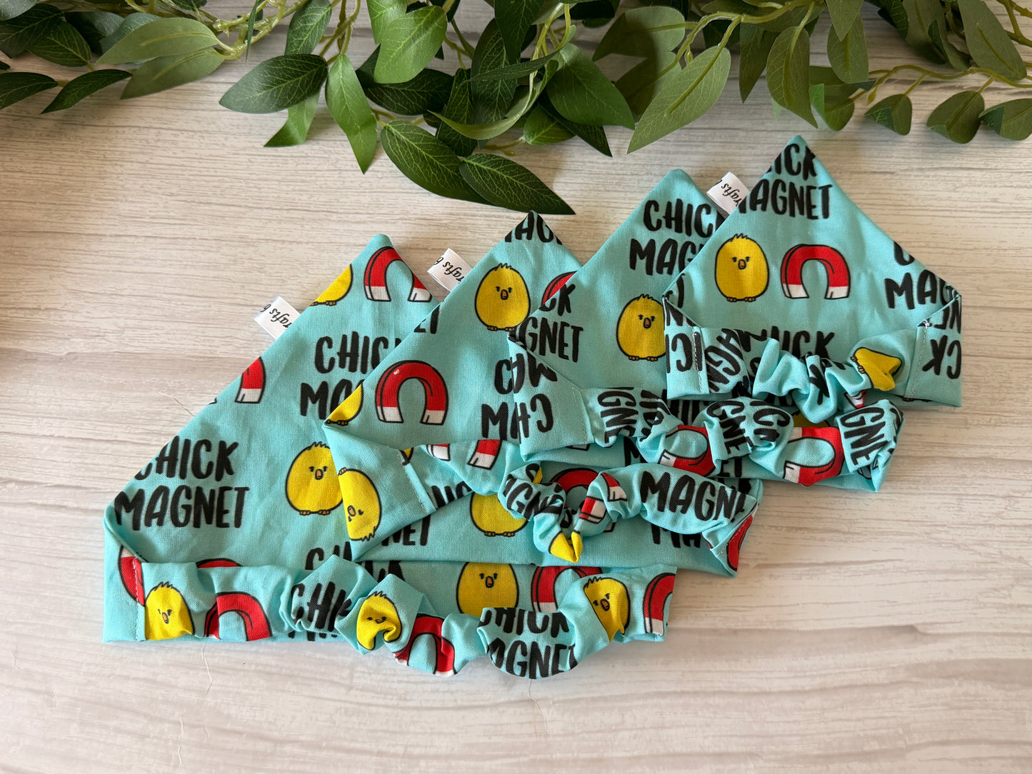 Cotton Pet Scrunchie Bandana - Chick Magnet