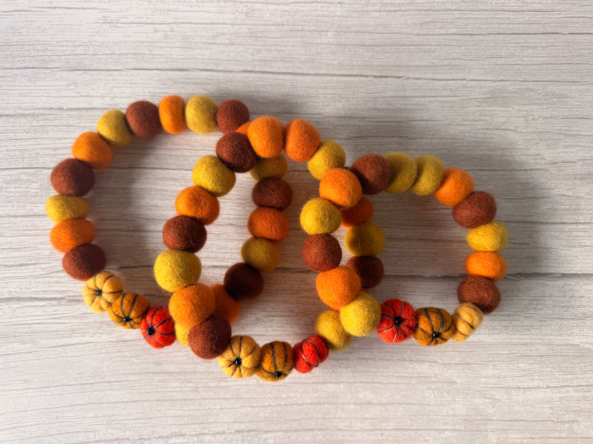 PomPom Pet Collar - Pumpkin oranges