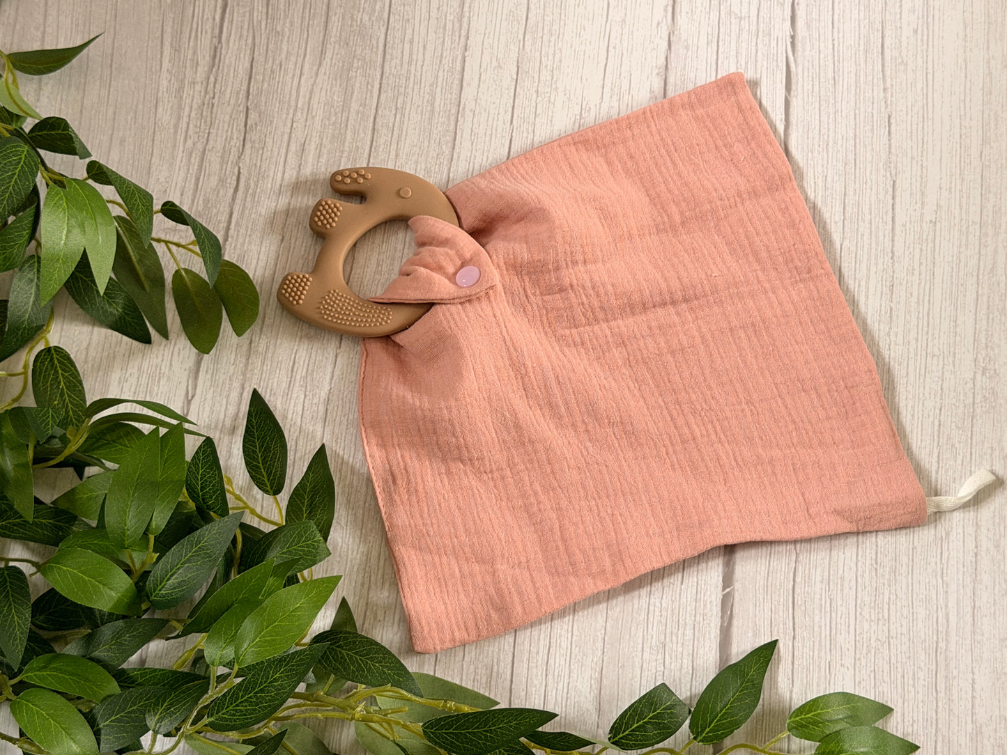 Silicone Elephant Teether & Muslin Cloth