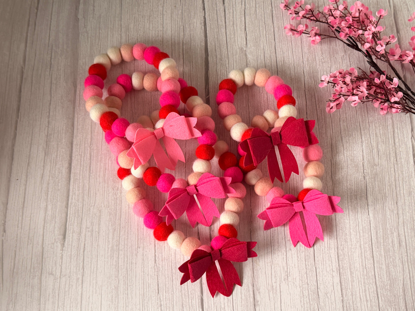 PomPom Pet Collar - Valentine’s bows