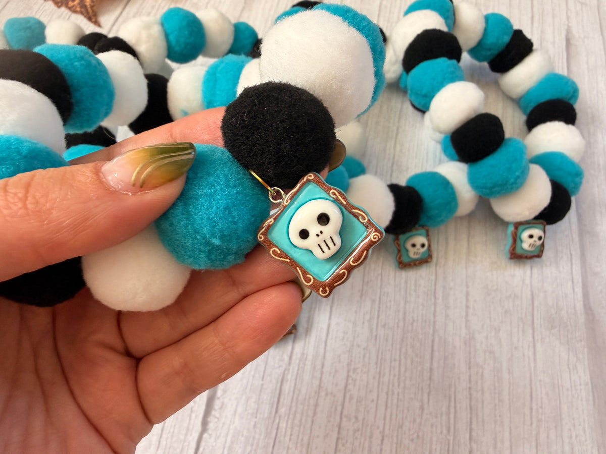 PomPom Pet Collar - Skeleton Art