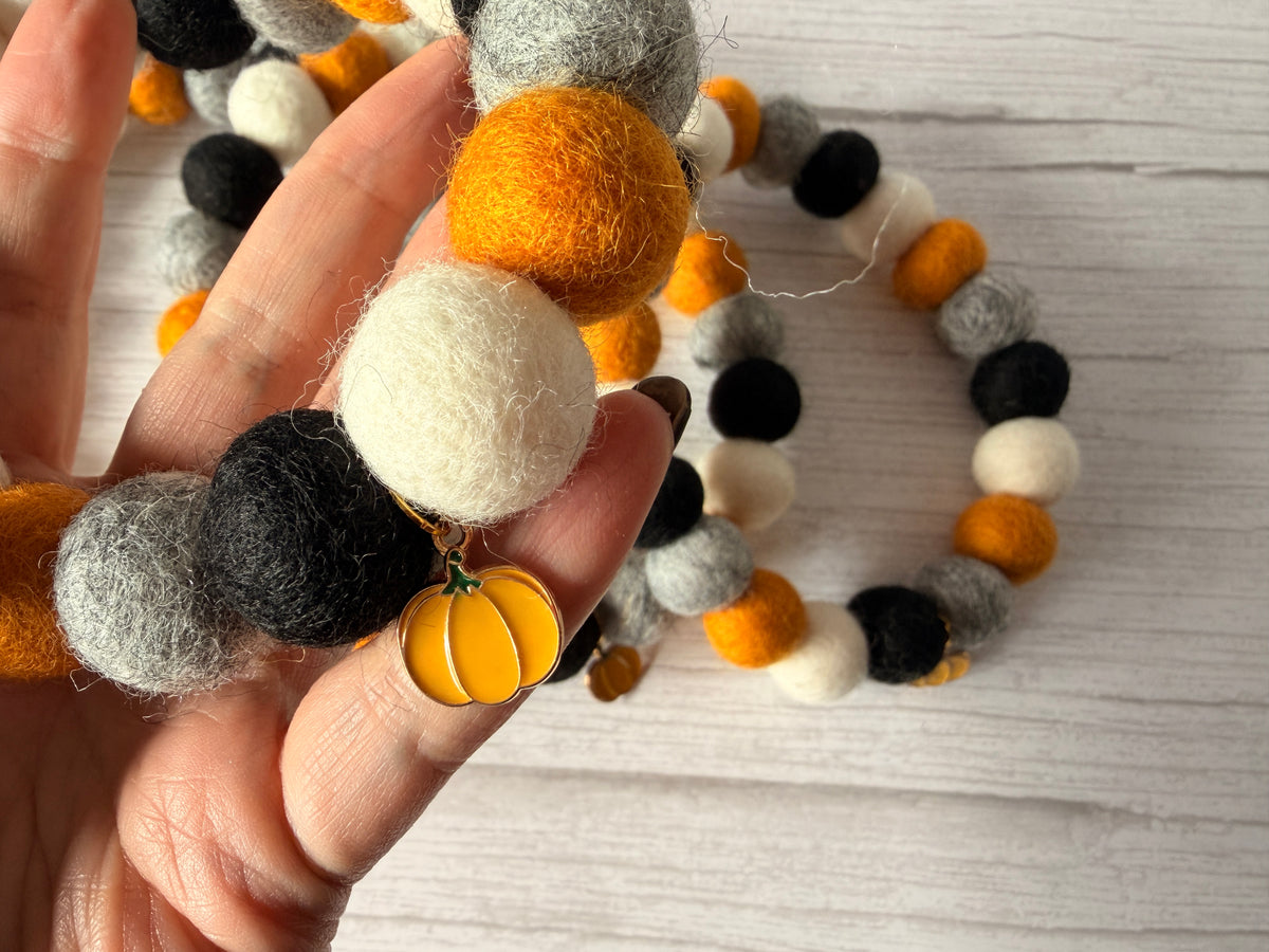 PomPom Pet Collar - Harvest season