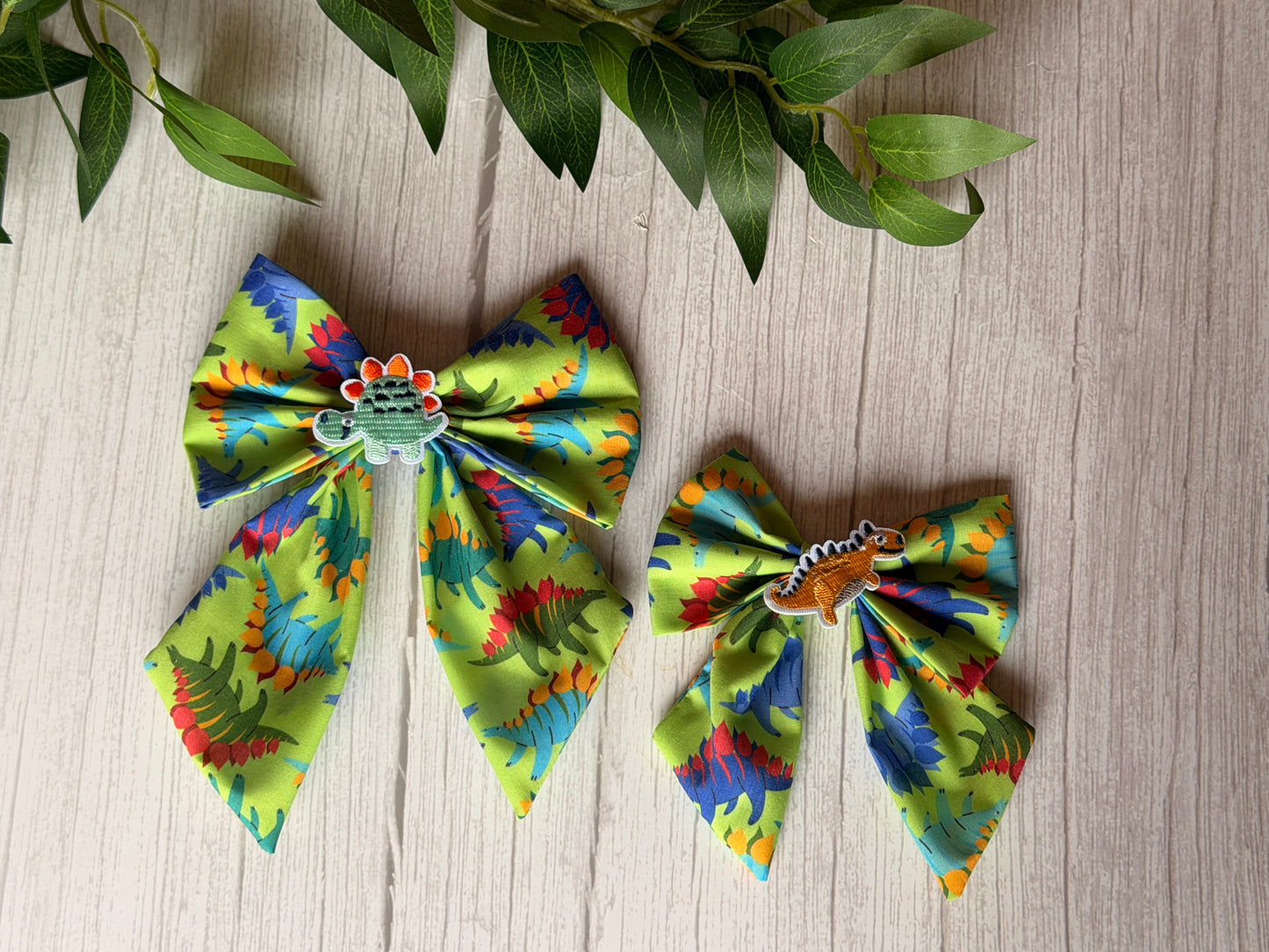 Pet Sailor Bows - Dino Time