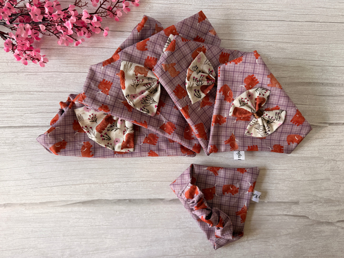 Cotton Pet Scrunchie Bandana with Bow - Highland Cow