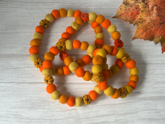 PomPom Pet Collar - Pumpkins
