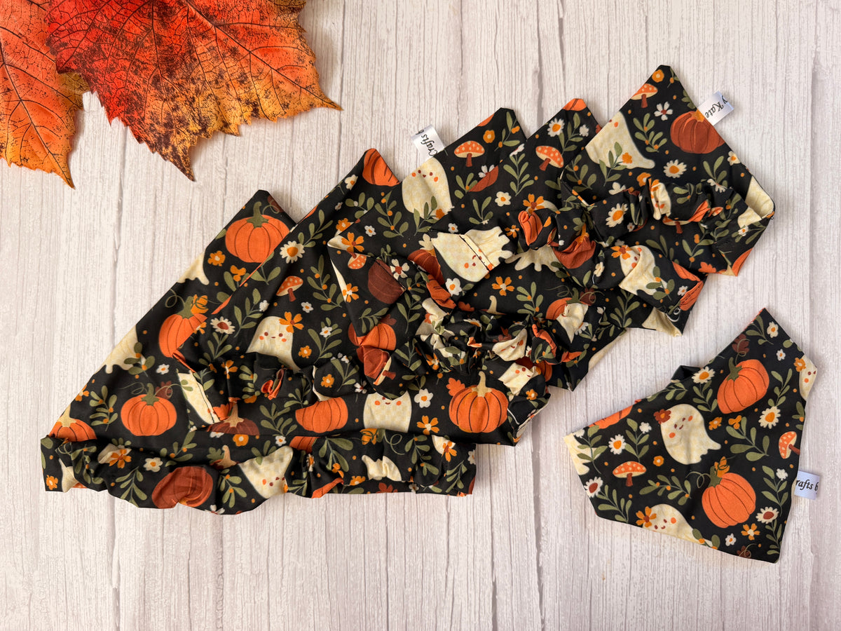 Cotton Pet Scrunchie Bandana - Pumpkin & Ghosts