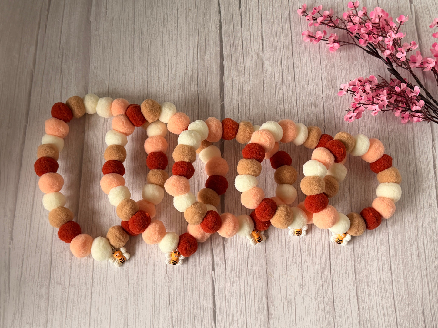 PomPom Pet Collar - Bee love