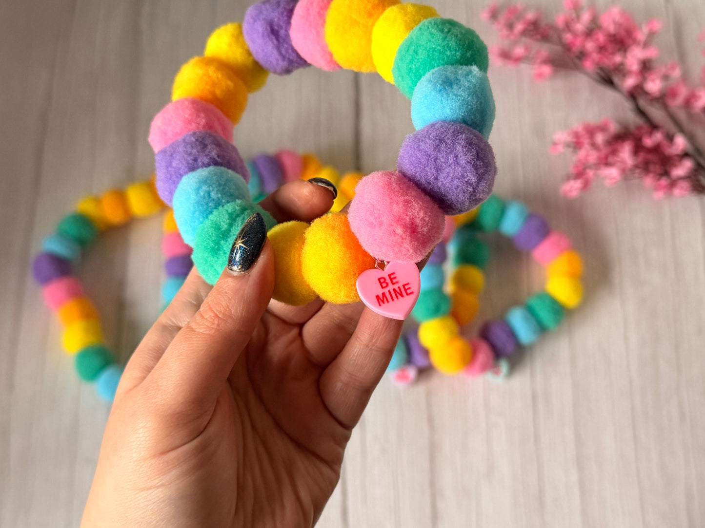 PomPom Pet Collar - Love hearts