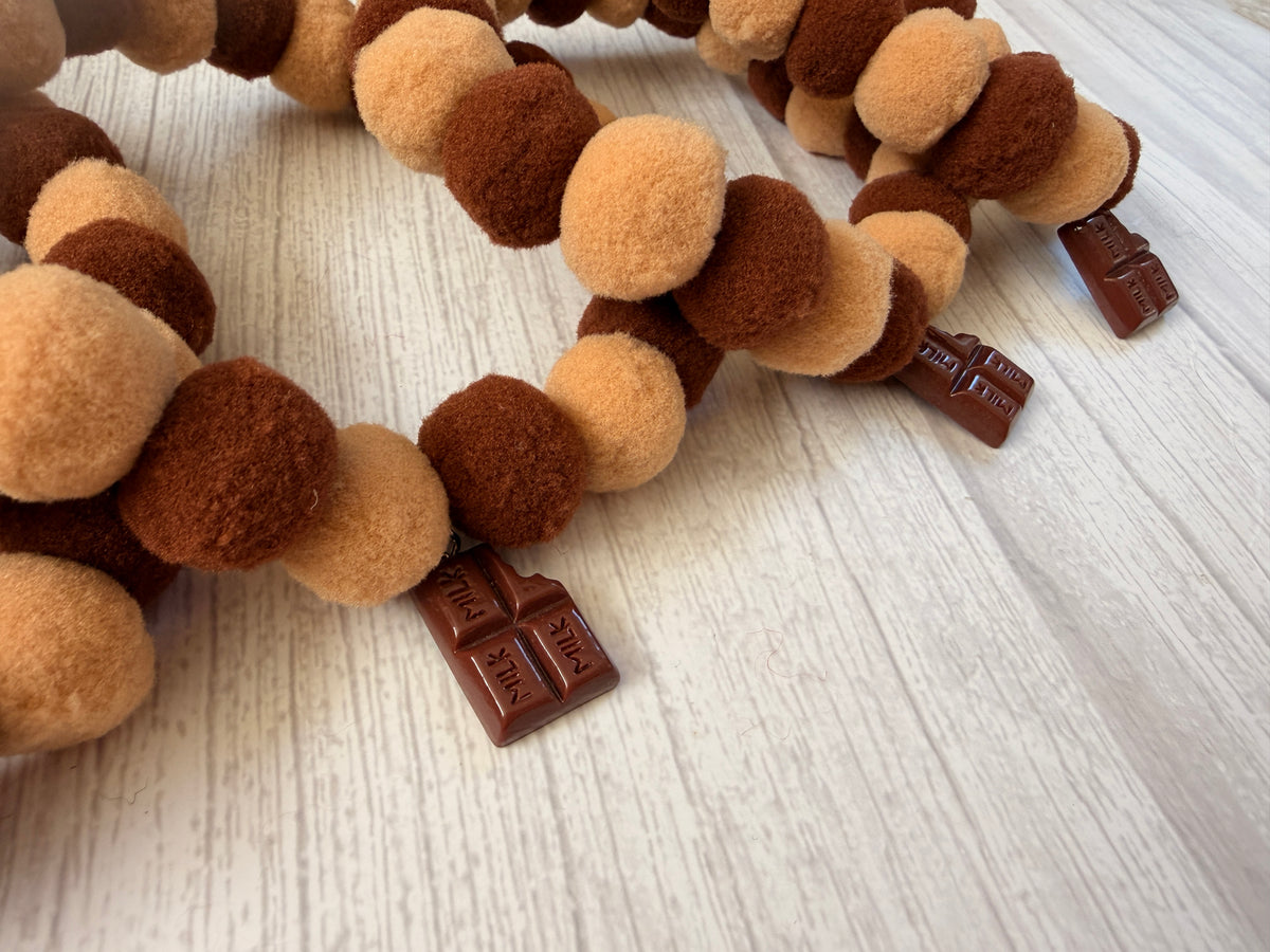 PomPom Pet Collar - Chocolate treat