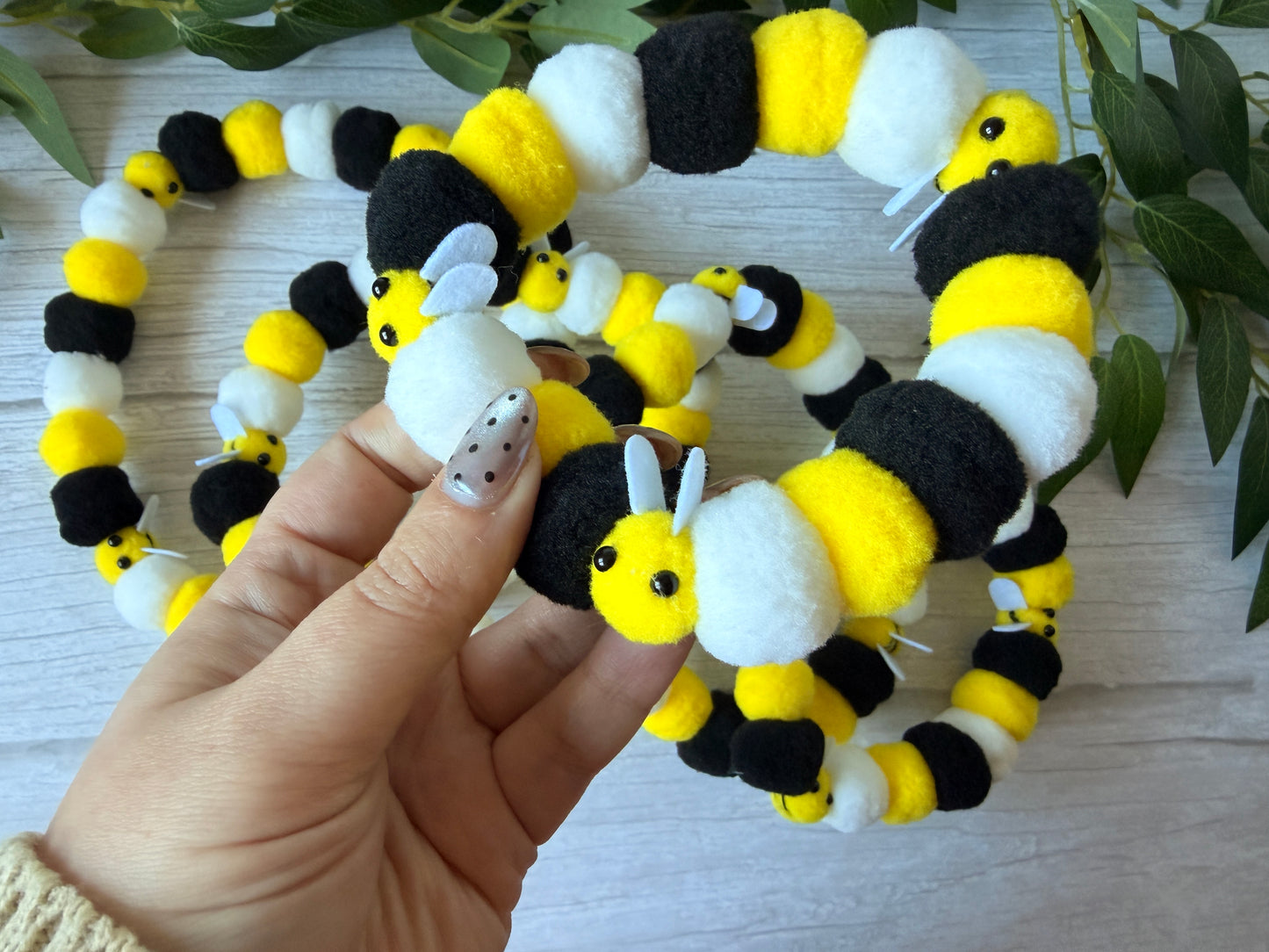 PomPom Pet Collar - Bee Vibes