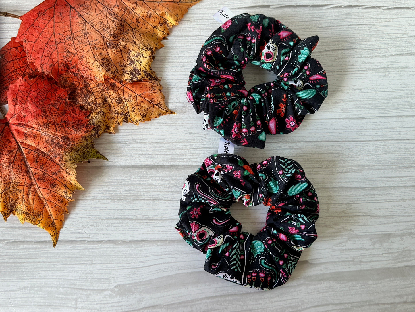 Cotton Extra Large Scrunchie - Day of the Dead Cats