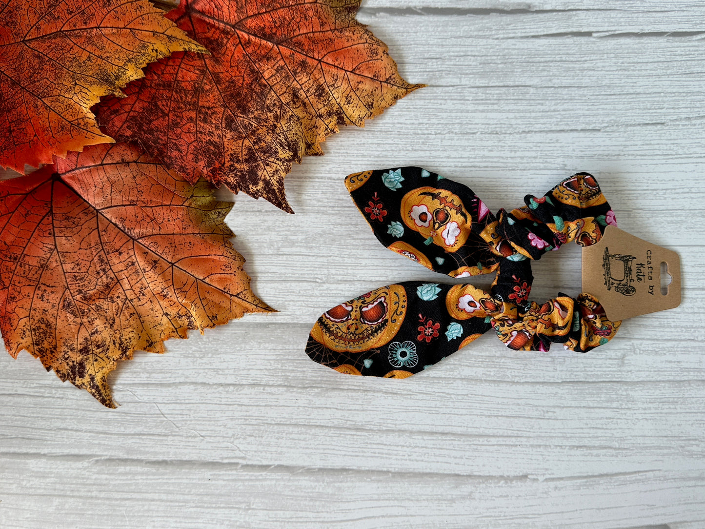 Cotton Scrunchie with tails - Smiling Pumpkins