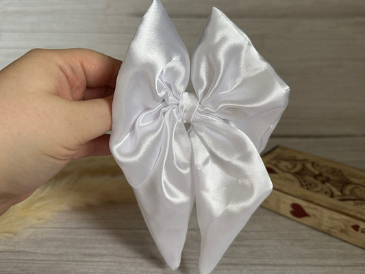 Silk Sailor Bow Clip - Ice White