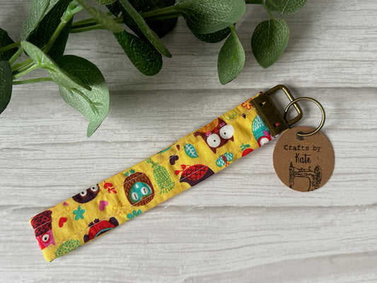 Cotton Wristlet with Metal Fob Keychain - Yellow Owls